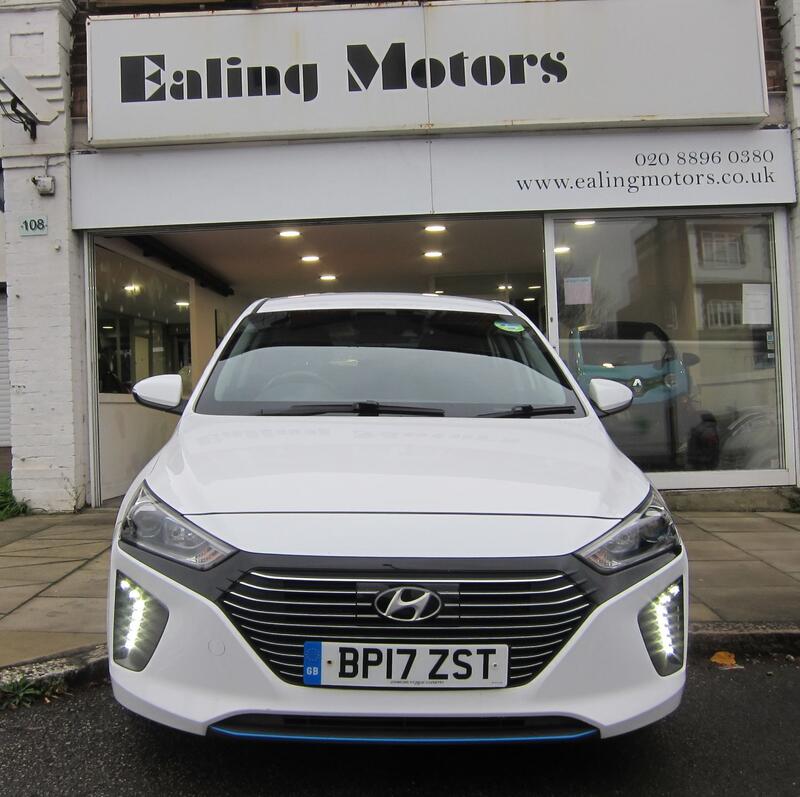 View HYUNDAI IONIQ 1.6 h-GDi SE
