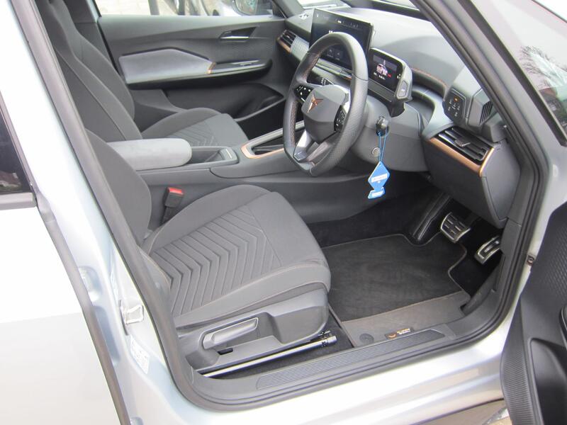 CUPRA BORN