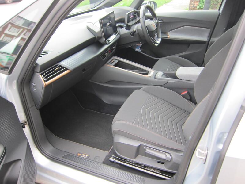 CUPRA BORN