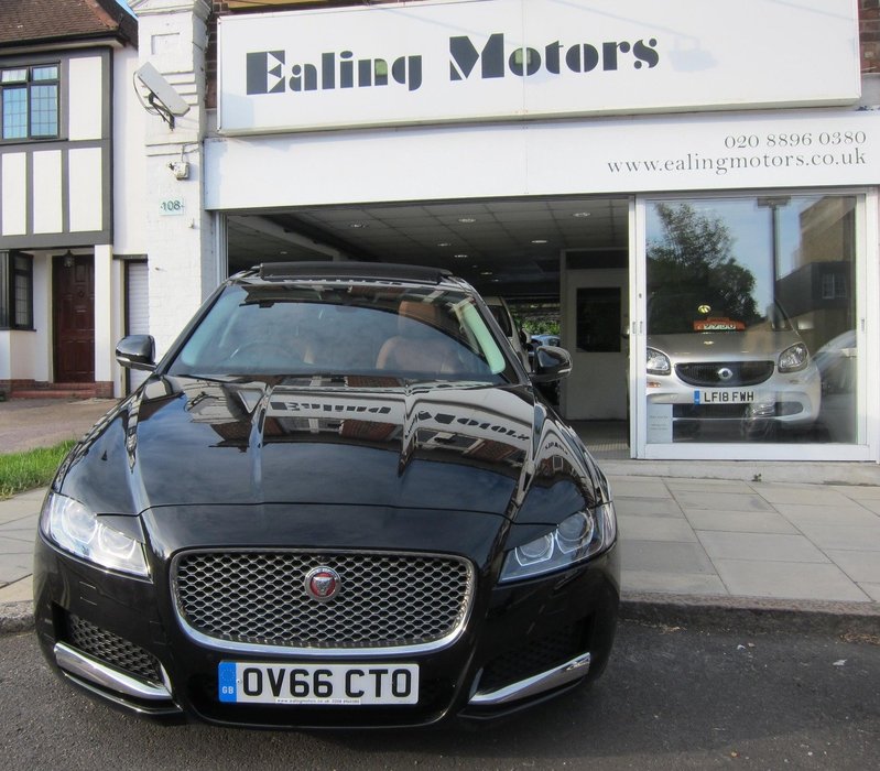 JAGUAR XF