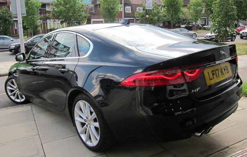 JAGUAR XF