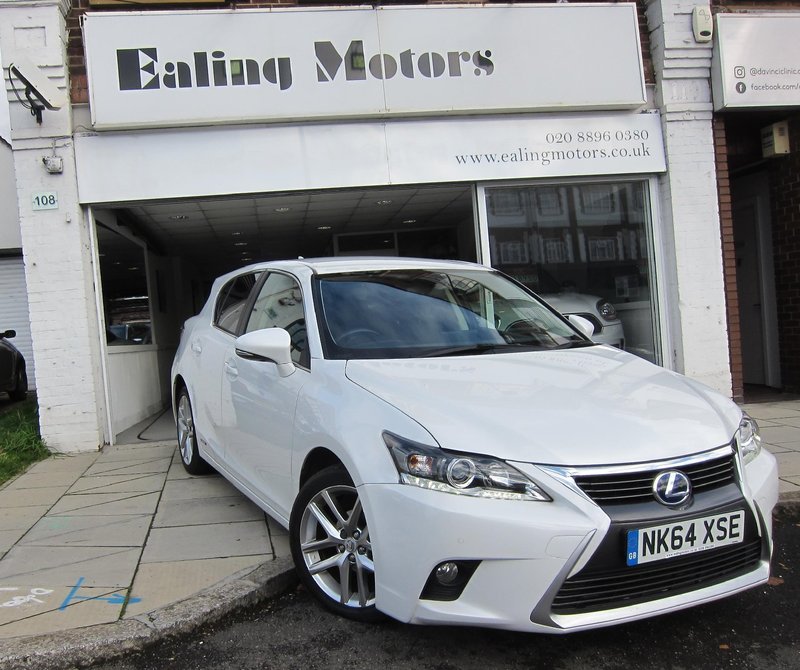 LEXUS CT 200H