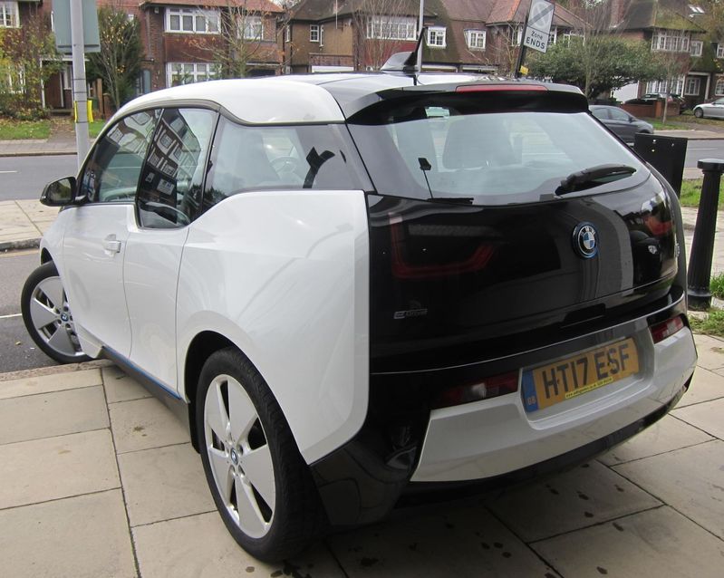 BMW I3