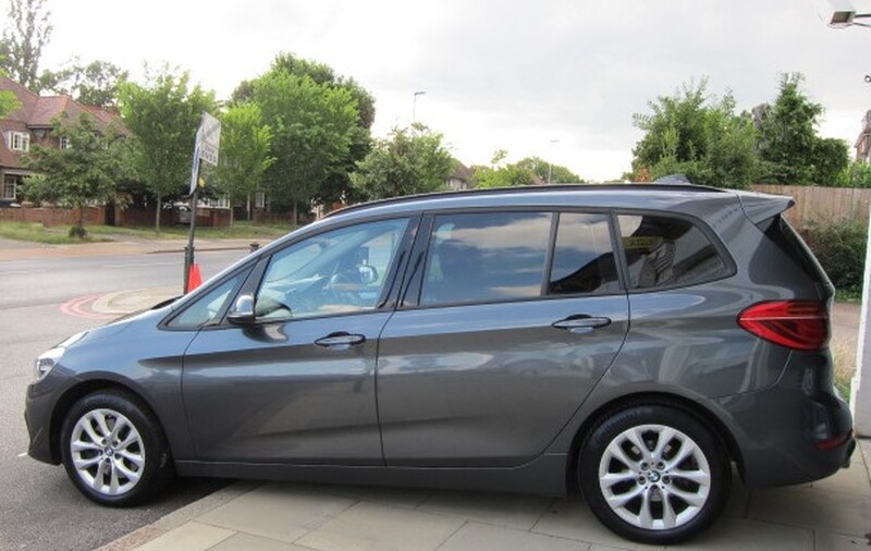 View BMW 2 SERIES GRAN TOURER 2.0 218d SE Gran Tourer 7 Seats