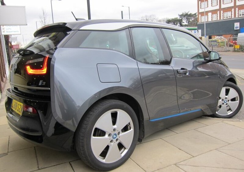 BMW I3