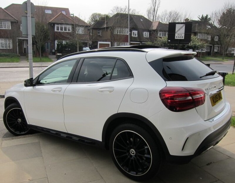 View MERCEDES-BENZ GLA CLASS 1.6 GLA200 AMG Line Premium Plus 7G-DCT Euro 6