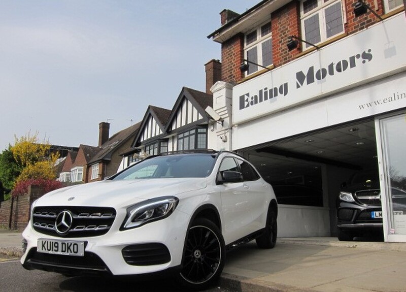 View MERCEDES-BENZ GLA CLASS 1.6 GLA200 AMG Line Premium Plus 7G-DCT Euro 6