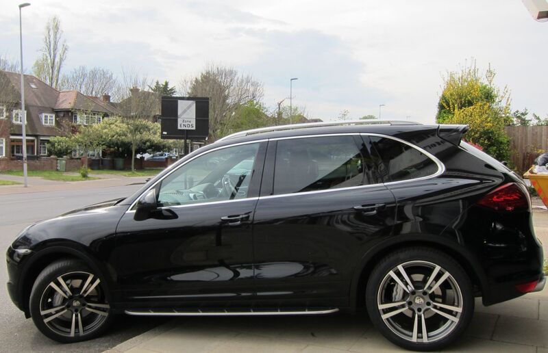 View PORSCHE CAYENNE 4.8 S V8 Tiptronic S AWD 400BHP