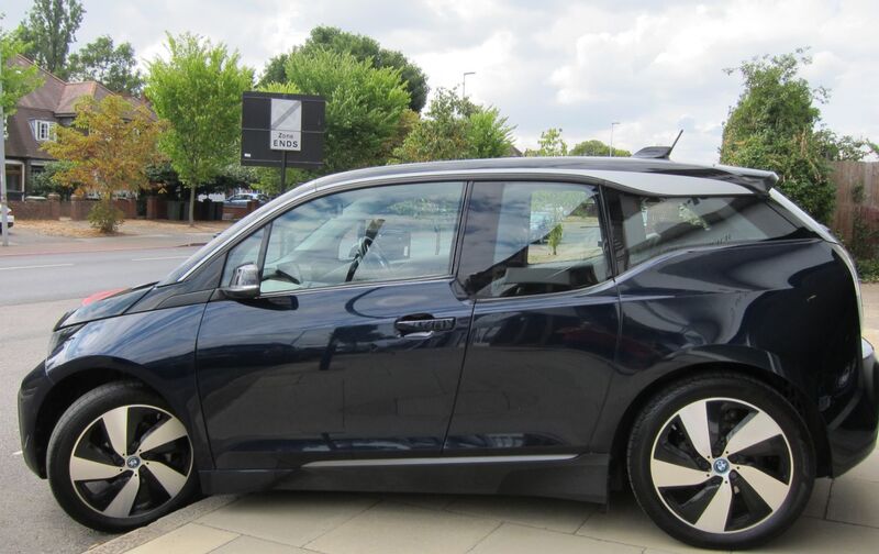 BMW I3